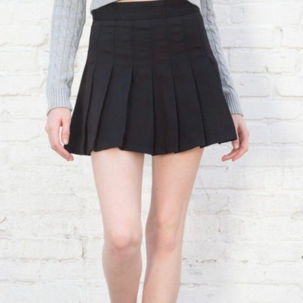 Brandy pleated skirt